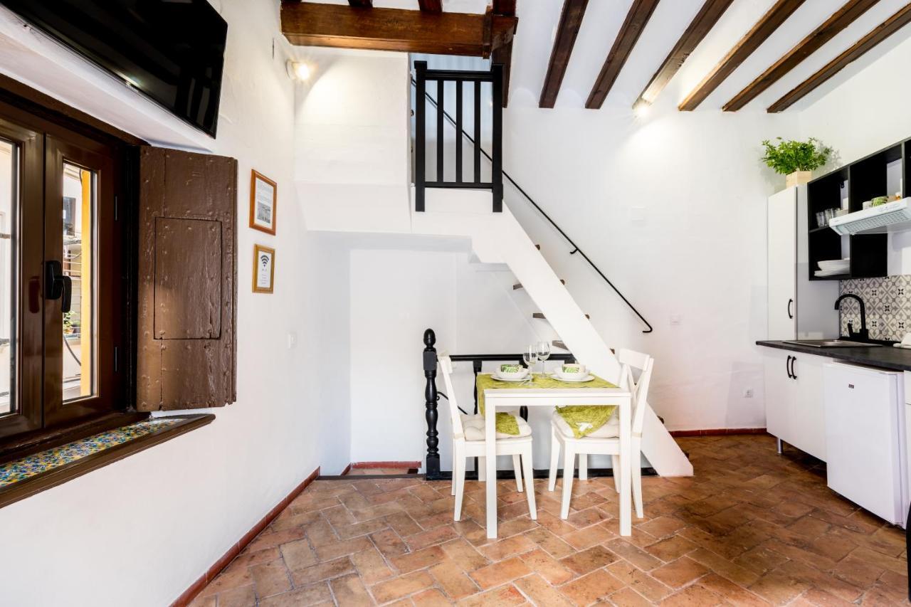 Casa Ispal Alfalfa Sevilla Exterior foto